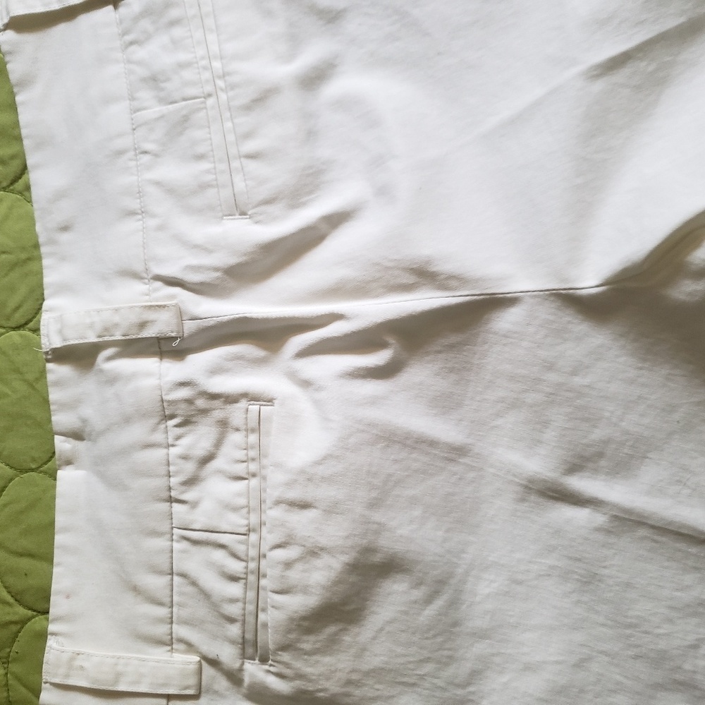 Kenar walking shorts - Picture 2 of 5